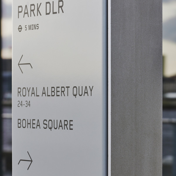 Place naming system - London's Royal Albert Dock